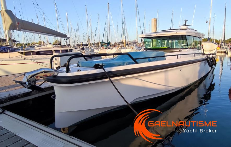 photo vente AXOPAR 37 XC Cross Cabin