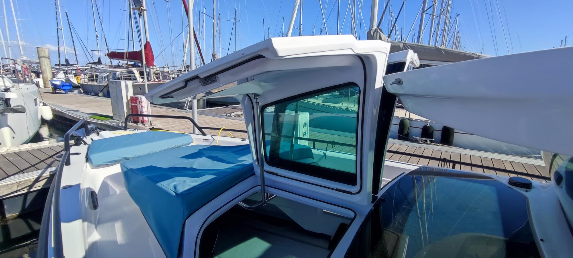 photo vente AXOPAR 37 XC Cross Cabin