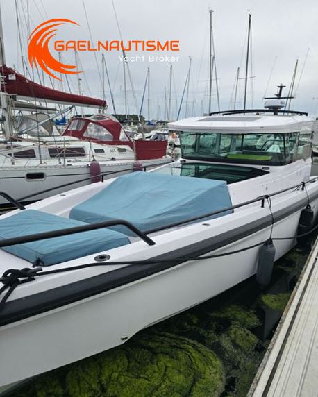 photo vente AXOPAR 37 XC Cross Cabin