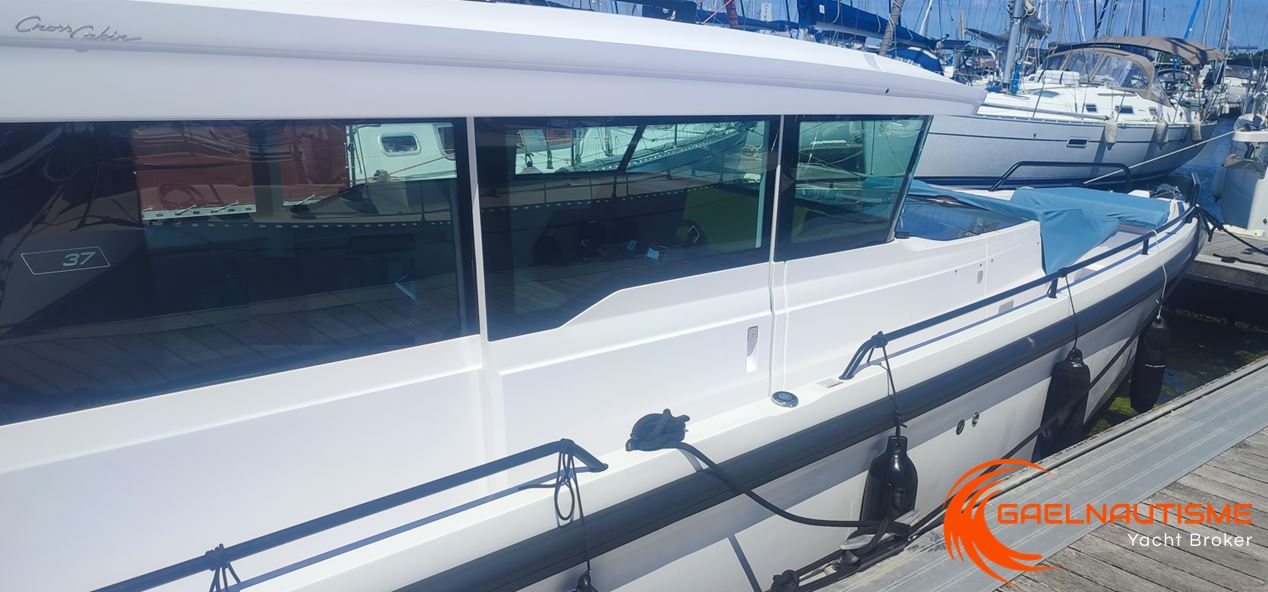 photo vente AXOPAR 37 XC Cross Cabin