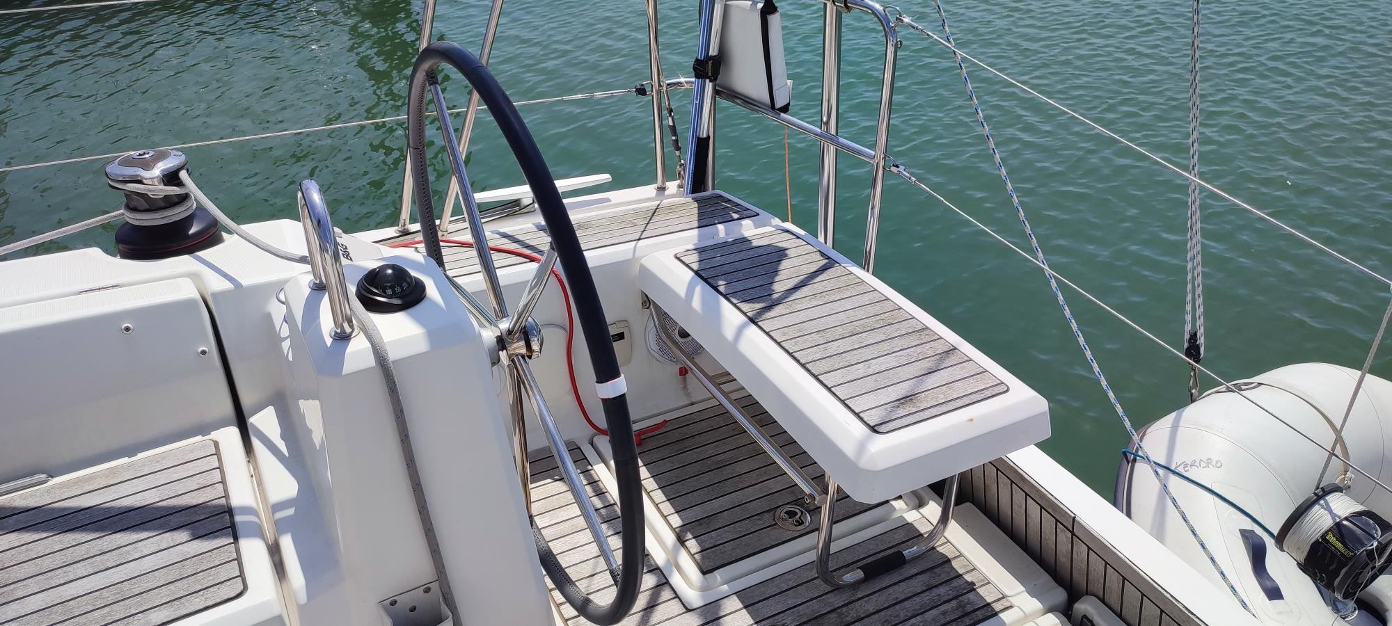photo vente BENETEAU OCEANIS 41.1