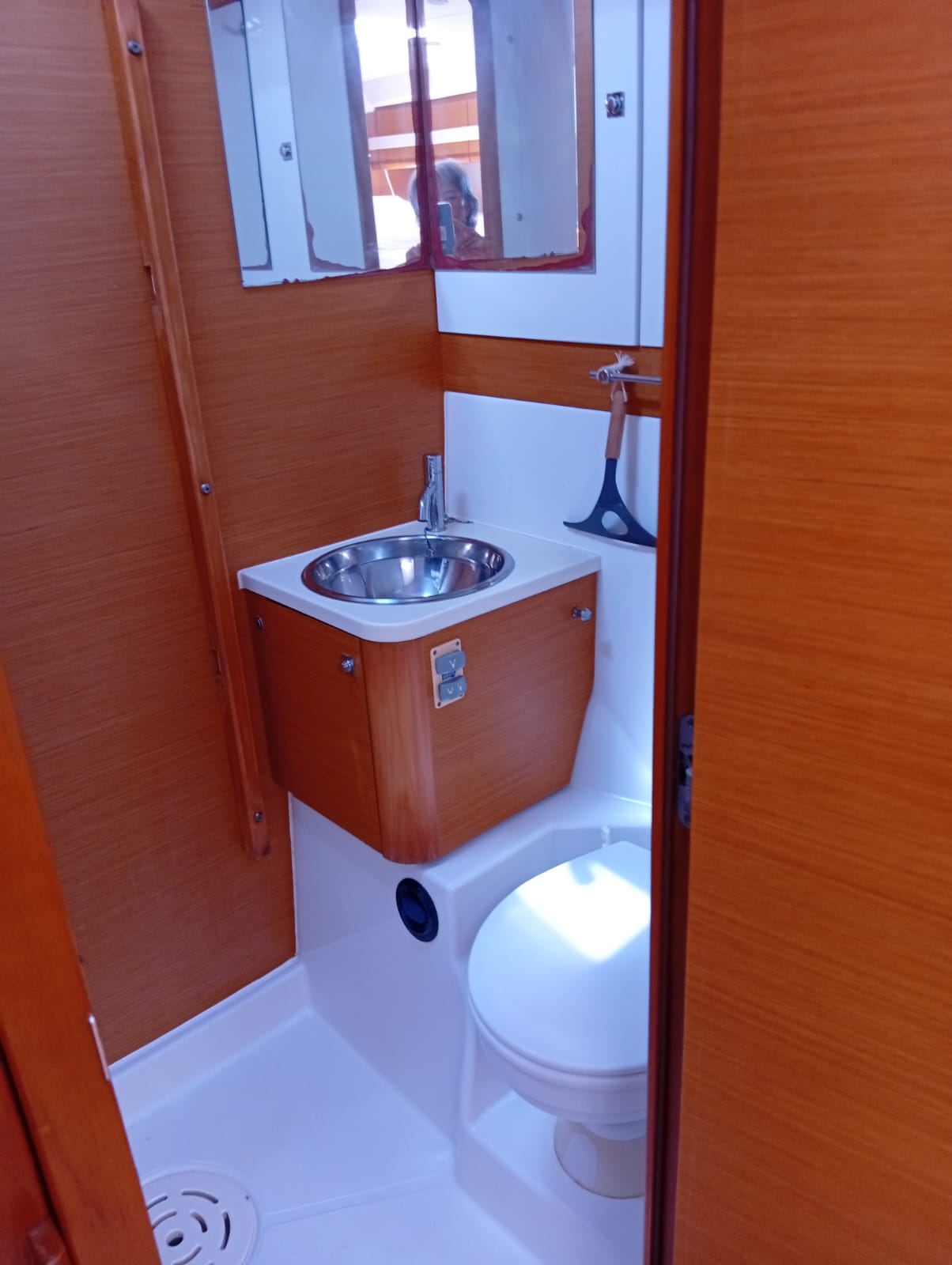 photo vente JEANNEAU YACHT 57