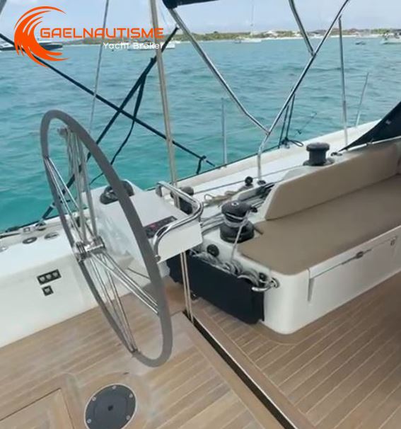 photo vente SOLARIS YACHTS SOLARIS 44