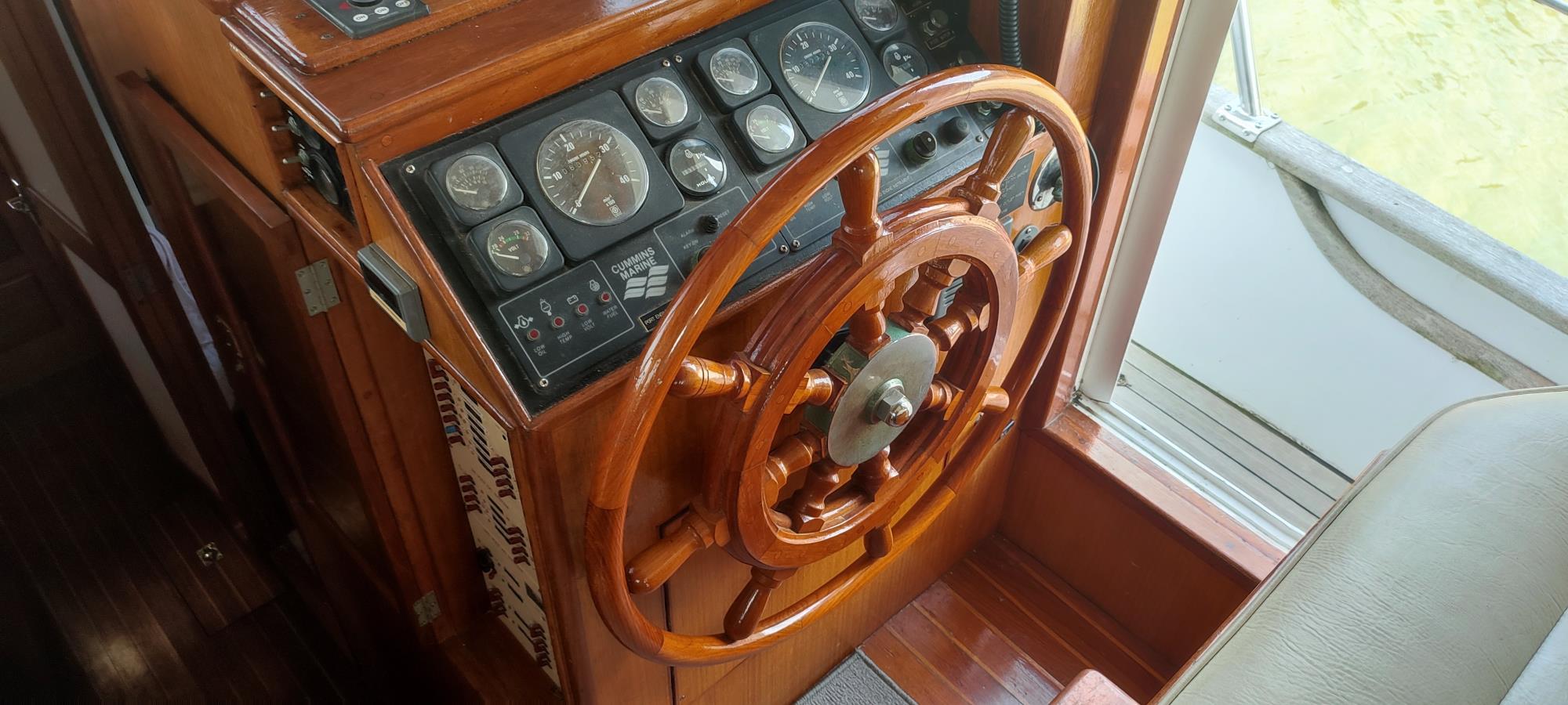photo vente SHENZHEN&nbsp;TROLLER NAUTICA 36 